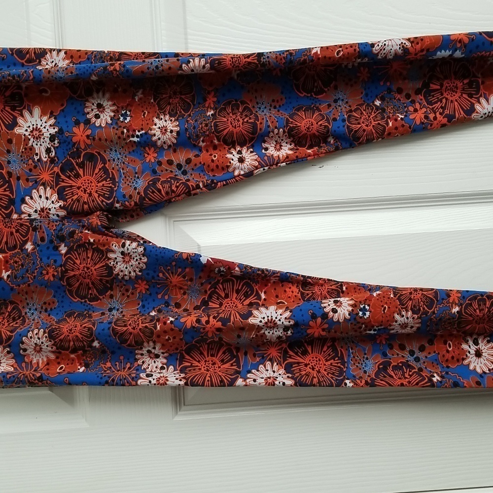 LuLaRoe Leggings - Picture 3 of 15